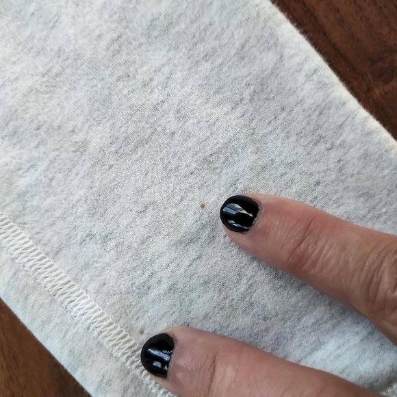 Lululemon Gratitude Wrap - Picture 9 of 15